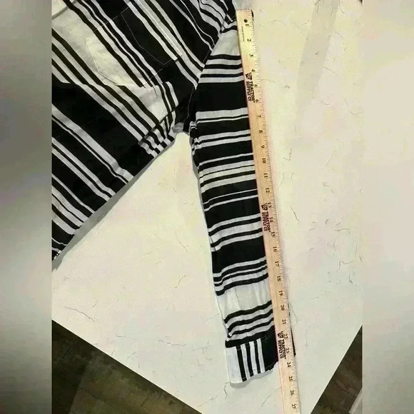 Nautica Women Black And White Long Sleeve Button-Down Shirt Large - Picture 8 of 8